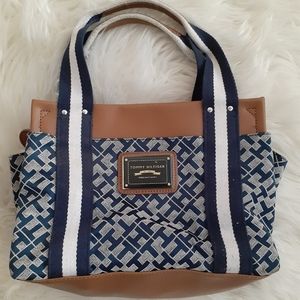 Tommy Hilfiger hand bag